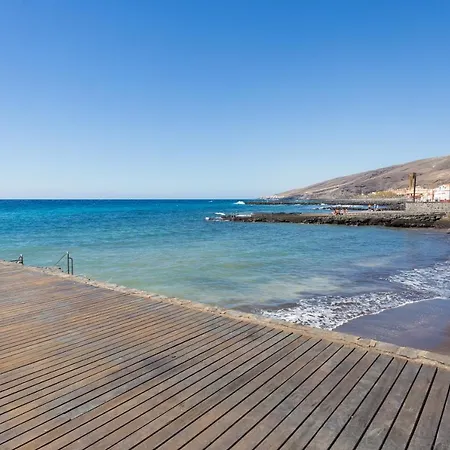 아파트 Home2book Sea Front Duplex Terrace Pool