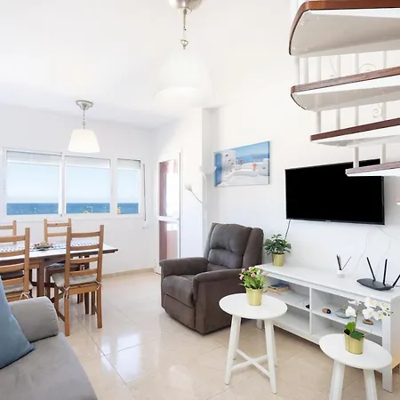 Home2book Sea Front Duplex Terrace Pool * 푸에르토 데 기마르