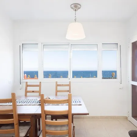 아파트 Home2book Sea Front Duplex Terrace Pool